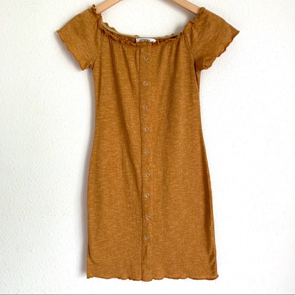 LF Dresses & Skirts - LF Seek the label mustard off shoulder mini dress
